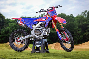 Honda Red / Yamaha Blue