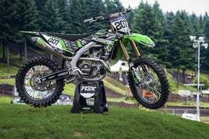 Black Camo / Kx Green